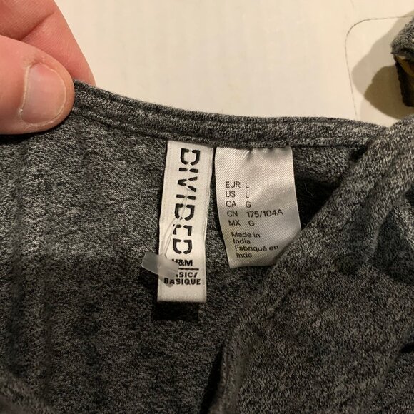 Long Sleeve Dress – Grey - H&M Divided - Picture 4 of 5